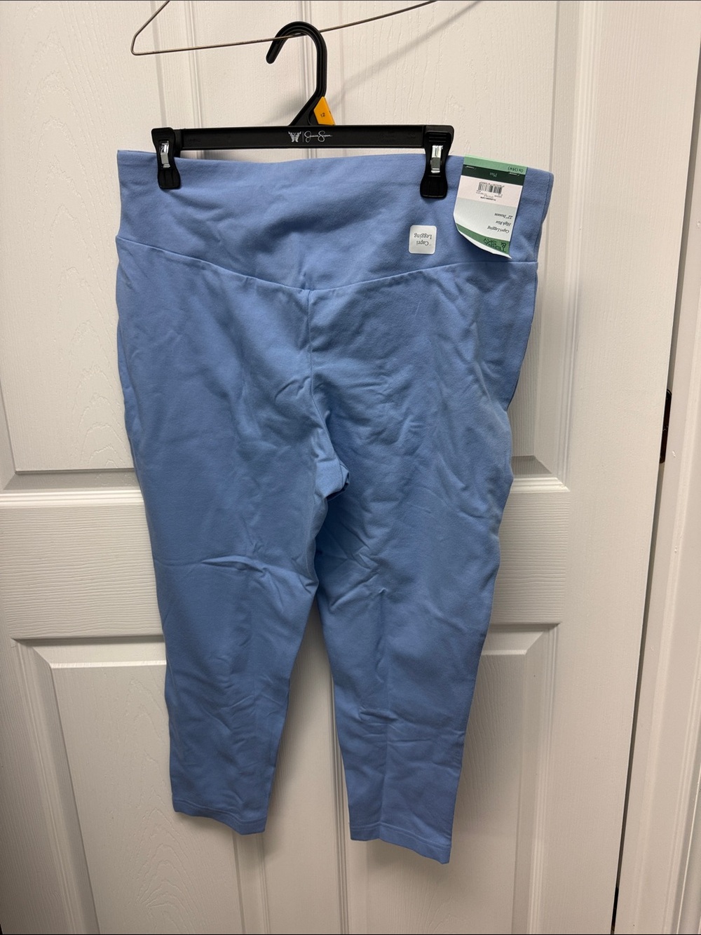 Women’s Light Blue Capri Leggings - Comfortable Active Wear